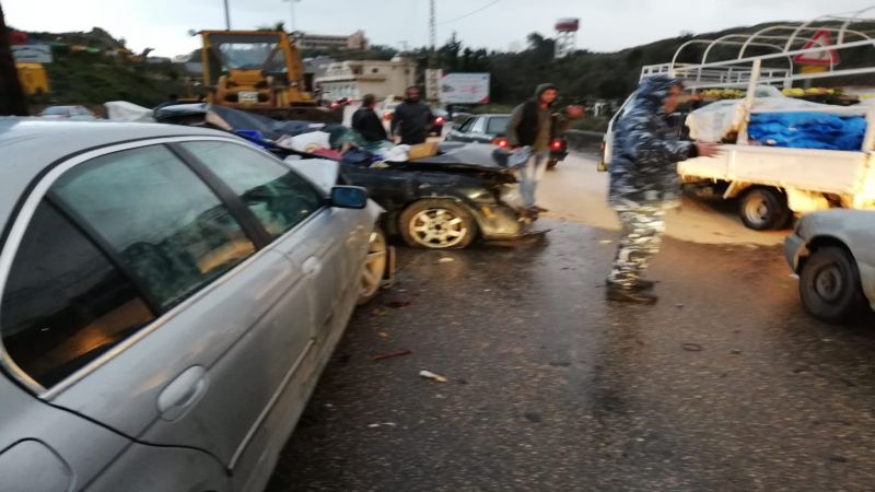 جريحان بحال الخطر في حادث مروري على طريق عام النبطية