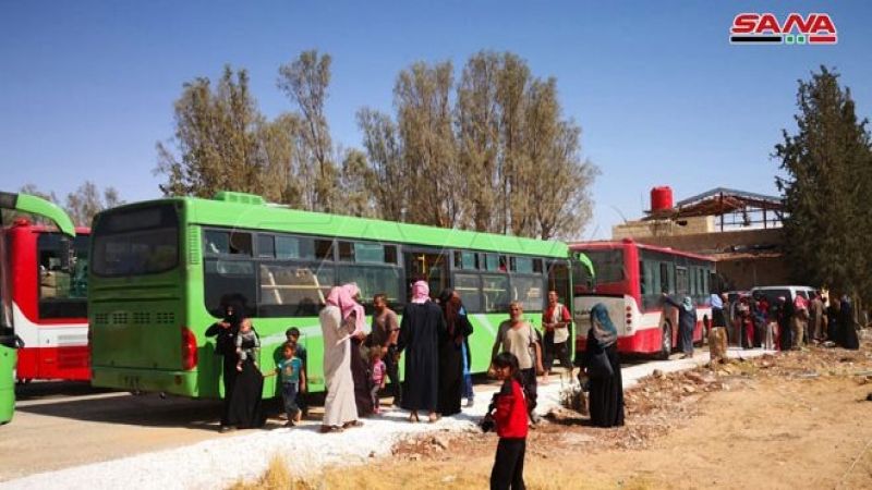 عودة دفعة جديدة من المواطنين السوريين المحتجزين في مخيم الركبان عبر معبر جليغم