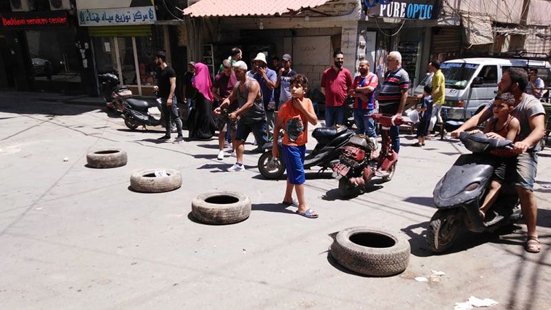 اقفال مداخل مخيم البداوي شمال لبنان