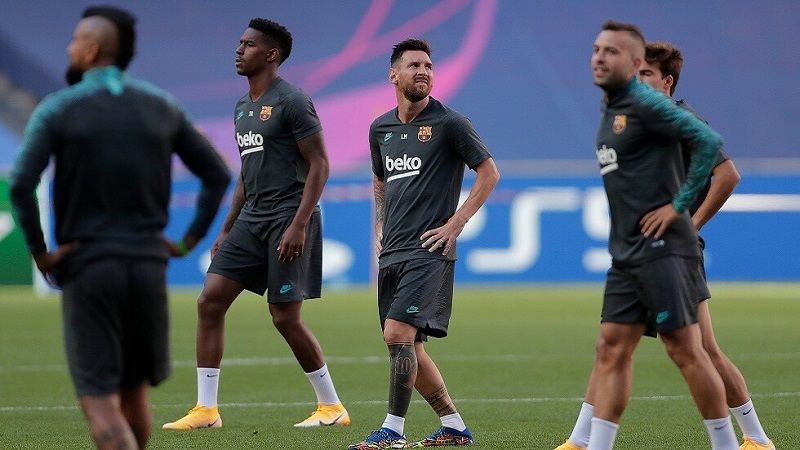 برشلونة يفتح الباب امام رحيل معظم لاعبيه