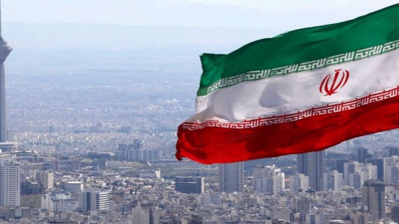 طهران تكشف موعد خروج قواتها من سوريا.. وتحذّر "إسرائيل"