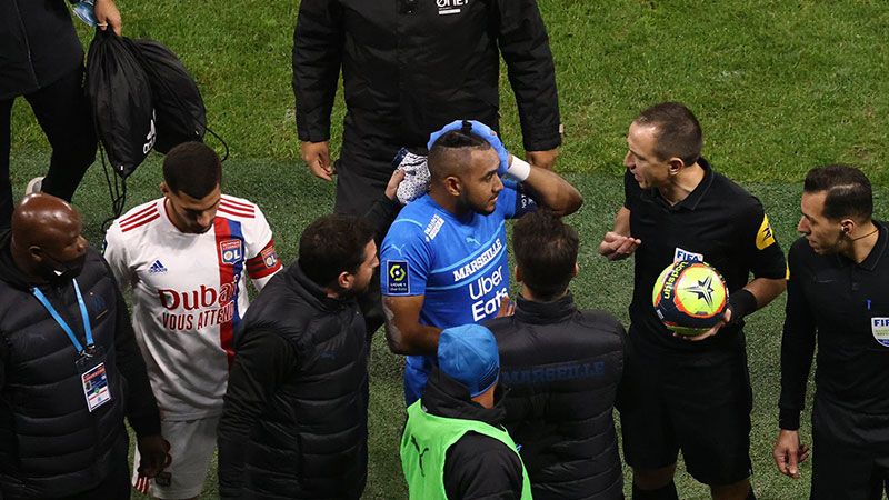 بعد شغب الجمهور.. تأجيل مباراة ليون ومارسيليا في الدوري الفرنسي 