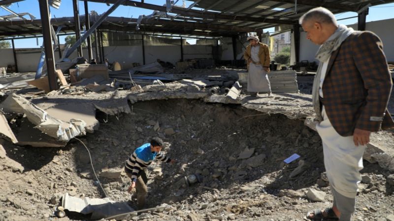 وزارة النقل اليمنية: العدوان السعودي على مطار صنعاء طال الجانب الإنساني&nbsp;