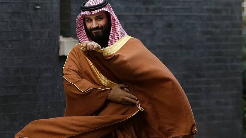 بدلًا من أن يكون &quot;منبوذًا&quot;.. ابن سلمان &quot;كليبتوقراطي العام&quot;