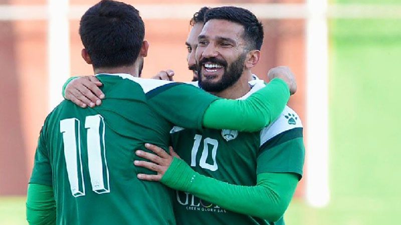 الأنصار يتصدّر الدوري اللبناني لكرة القدم