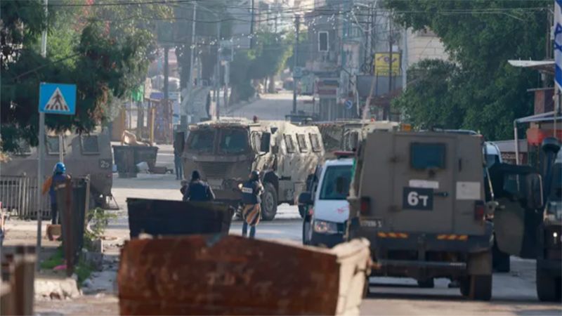 فلسطين| محافظ جنين: الاحتلال يحظر الدخول والخروج من مخيم جنين وسط عمليات تجريف واسعة في المربع التجاري