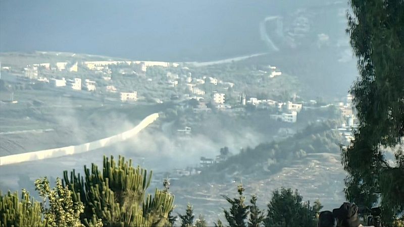 لبنان| قصفٌ مدفعيٌ صهيوني يستهدف بلدة مارون الراس