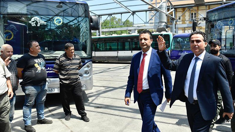 بالصور: حمية يجول في &quot;مصلحة سكك الحديد والنقل المشترك&quot; في مار مخايل&nbsp;