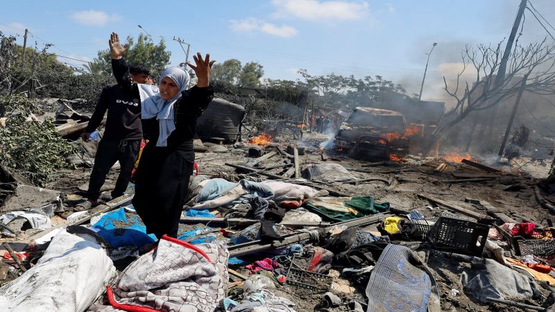 الجهاد الإسلامي عن مجزرة مواصي خان يونس: إدارة بايدن المجرمة هي المسؤول الأول عن هذه الجريمة النكراء