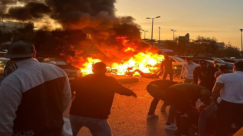 لبنان| الغارات الصهيونية على صور استهدفت موقفًا للسيارات قرب مصرف لبنان ومحلة البص قرب مبنى شركة الكهرباء