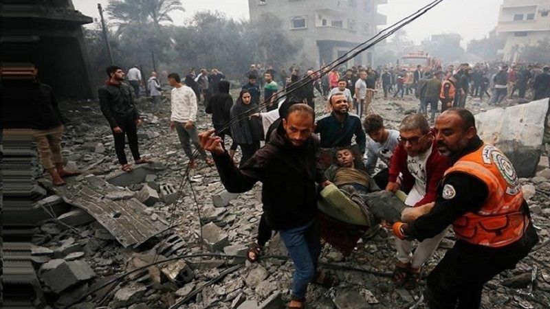 فلسطين المحتلة| 28 شهيدًا جراء استهداف الاحتلال منازل عائلتي أسليم ودلول أمس بحي الزيتون بينهم أطفال ونساء