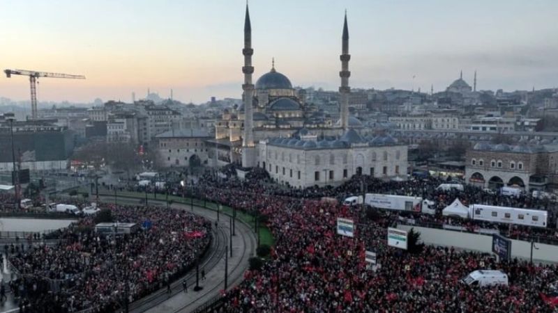 دعمًا لفلسطين.. مئات الآلاف يحتشدون في إسطنبول التركية