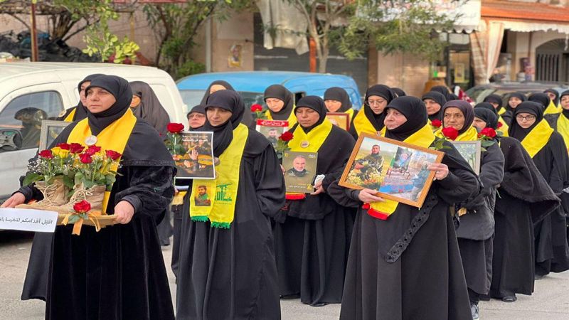 فيديو| مسيرة &quot;إنا على العهد&quot; جالت شوارع بلدة كفرصير بمناسبة ذكرى ولادة الإمام المهدي (عج)