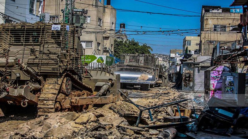 العدوان على جنين ومخيّمها المتواصل.. اعتقال أكثر من 200 مواطن فلسطيني&nbsp;